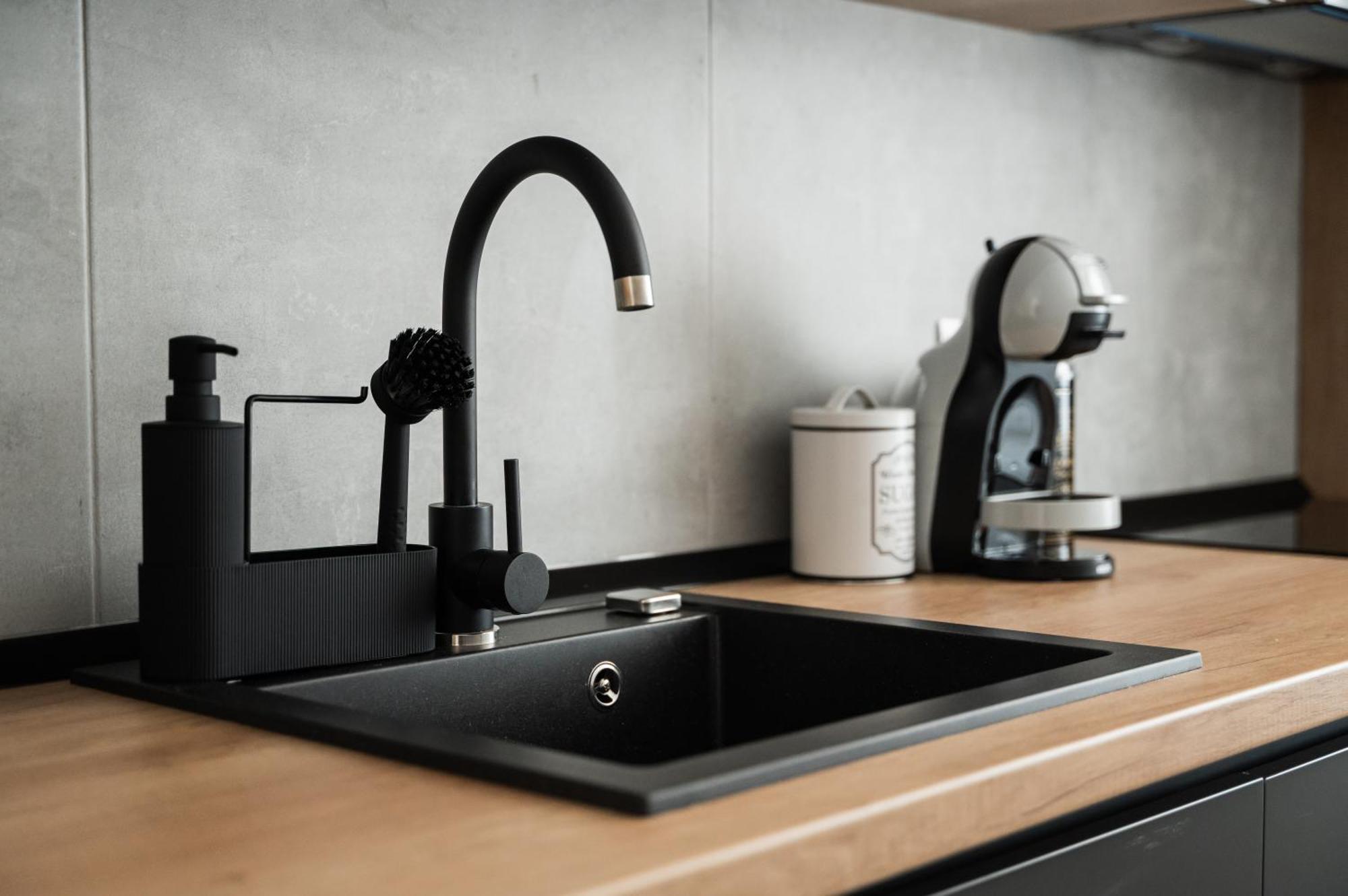 Apartbnb Experience 17 *